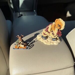 Boyds Bears Brown and Tan Figurines